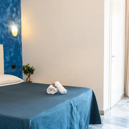 戴安娜住宿酒店 招待所 庞贝